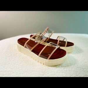 Altard state | slip on with clear straps